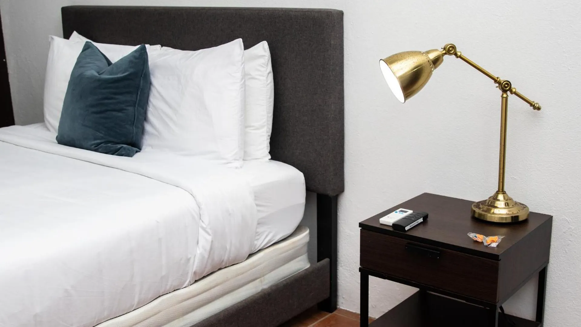 아파트 Colonial Apt With Balcony In Osj Next To San Sebastian Apt 3 산후안 푸에르토리코